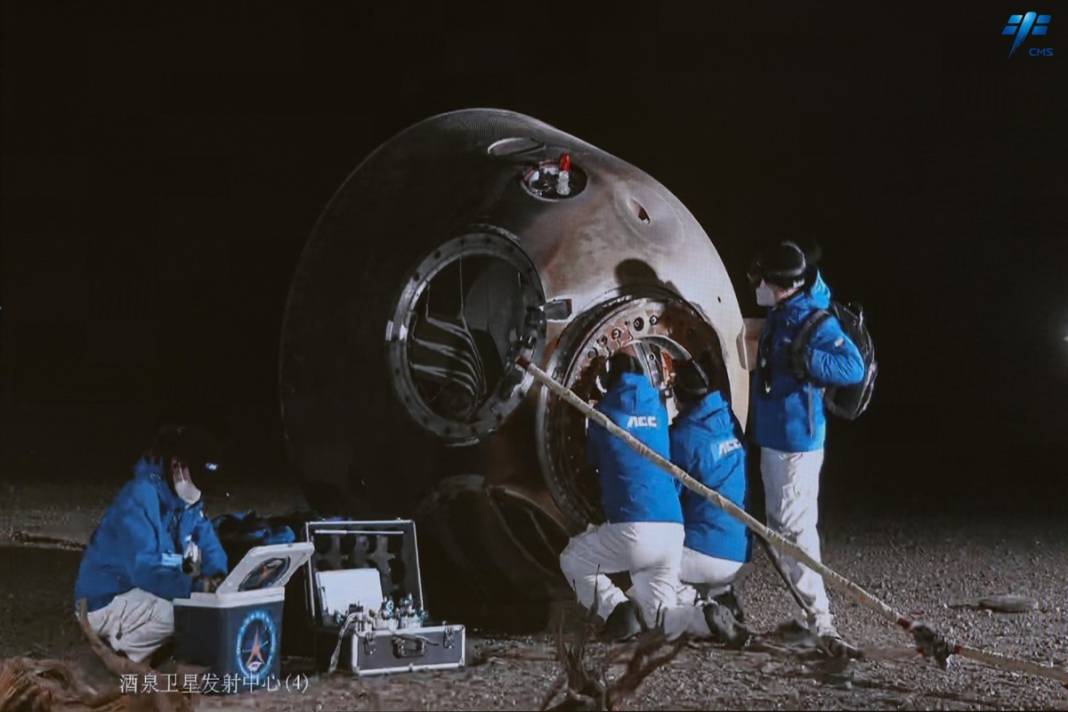 Altı ay uzayda kalan Çinli astronotlar Dünya'ya döndü 3